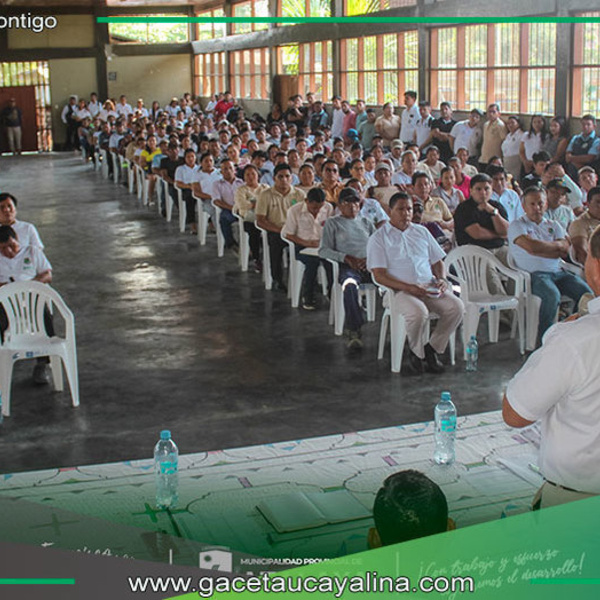 Alcalde Mendoza promueve mayor compromiso en trabajadores municipales