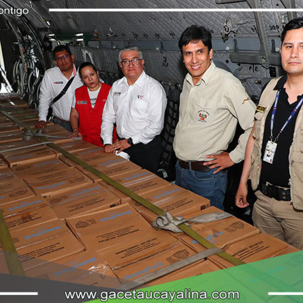 Ministro Castro entrega 5 toneladas de alimentos y medicinas a comunidades afectadas por inundaciones en Purús