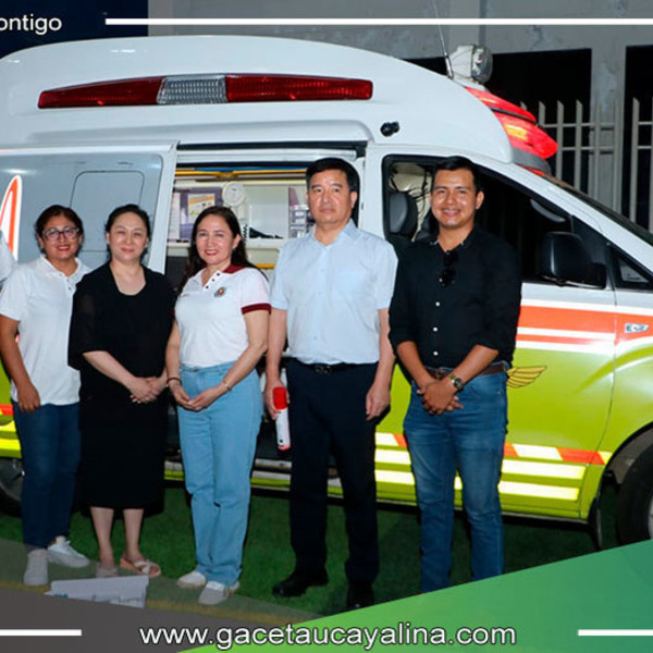 Corea del Sur Entrega Ambulancia de Emergencia a Coronel Portillo en Ceremonia Oficial