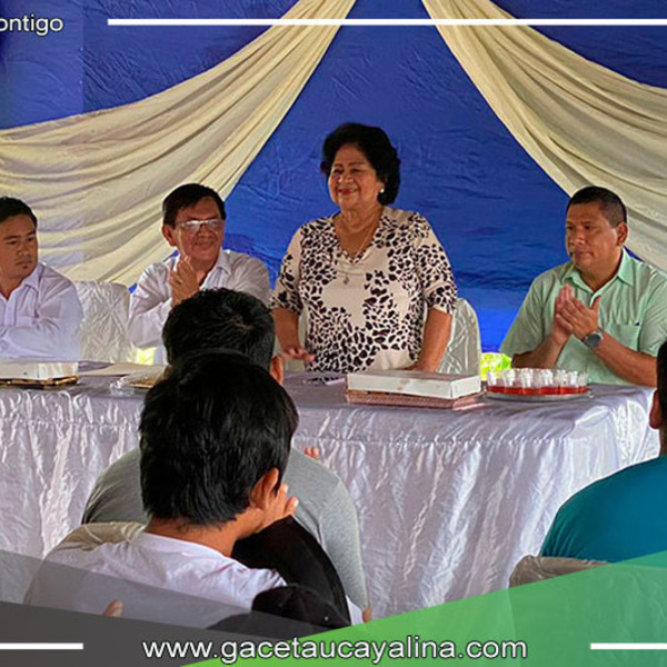 Autoridades de Atalaya inauguran año académico en instituto tecnológico