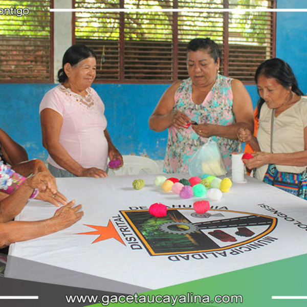 Éxito en Taller de Manualidades para Adultos Mayores en Tahuania
