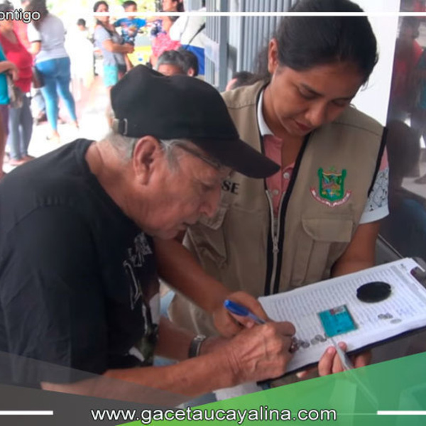 Municipalidad de Padre Abad Asesora a Beneficiarios de Pensión 65
