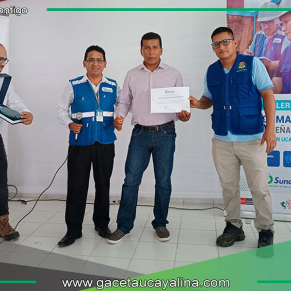 SUNASS reconoce a la municipalidad de curimaná por buenas prácticas en la desinfección del agua