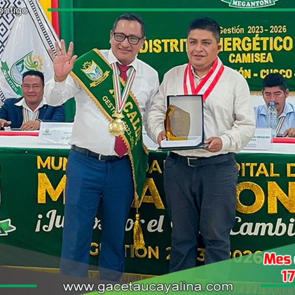 Alcalde de Sepahua recibe condecoración como "Huésped Ilustre" en Megantoni - Cusco