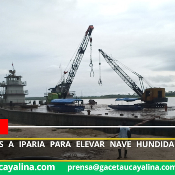 Llegan grúas a Iparía para elevar nave hundida en séptimo día de naufragio