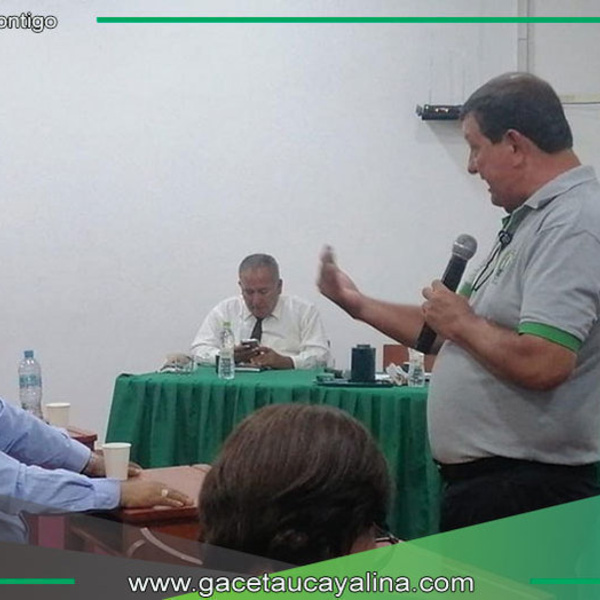 Alcalde Rodolfo Lovo impulsa más carreras universitarias locales en Contamana