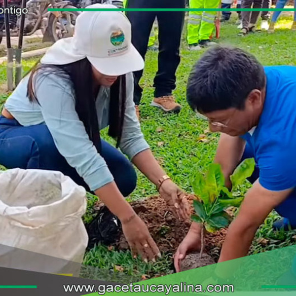 Contamana conmemora la Tierra con sembratón ecológico simbólico