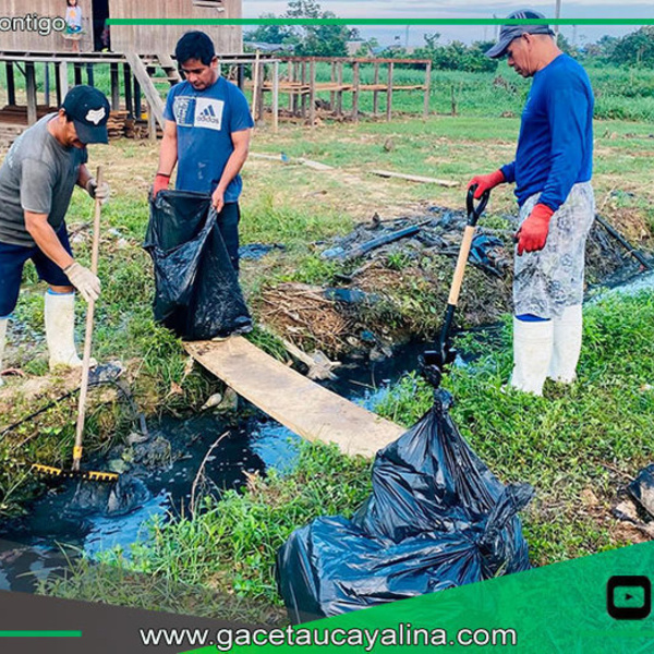 Barrio Manuel E. Rojas participa en gran minga comunal en Contamana