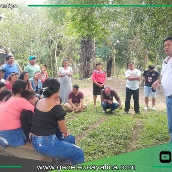 Edwin Miranda recibió respaldo Shipibo de Santa Clara en Yarinacocha